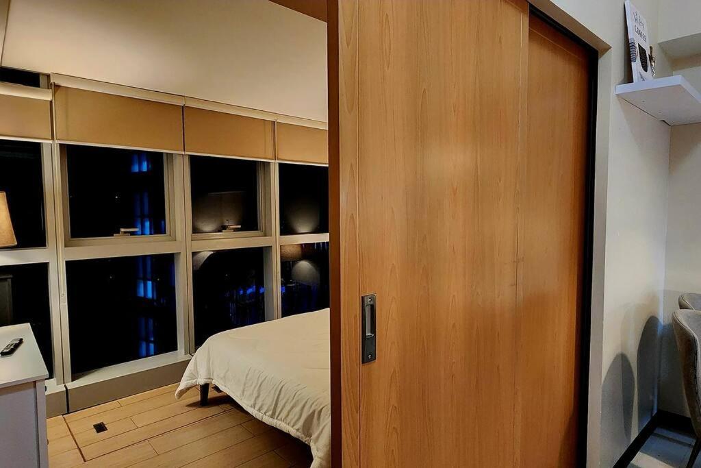 Casa Antonio At Uptown Parksuites Tower One Bgc マニラ市 エクステリア 写真