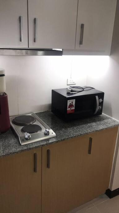 Casa Antonio At Uptown Parksuites Tower One Bgc マニラ市 エクステリア 写真